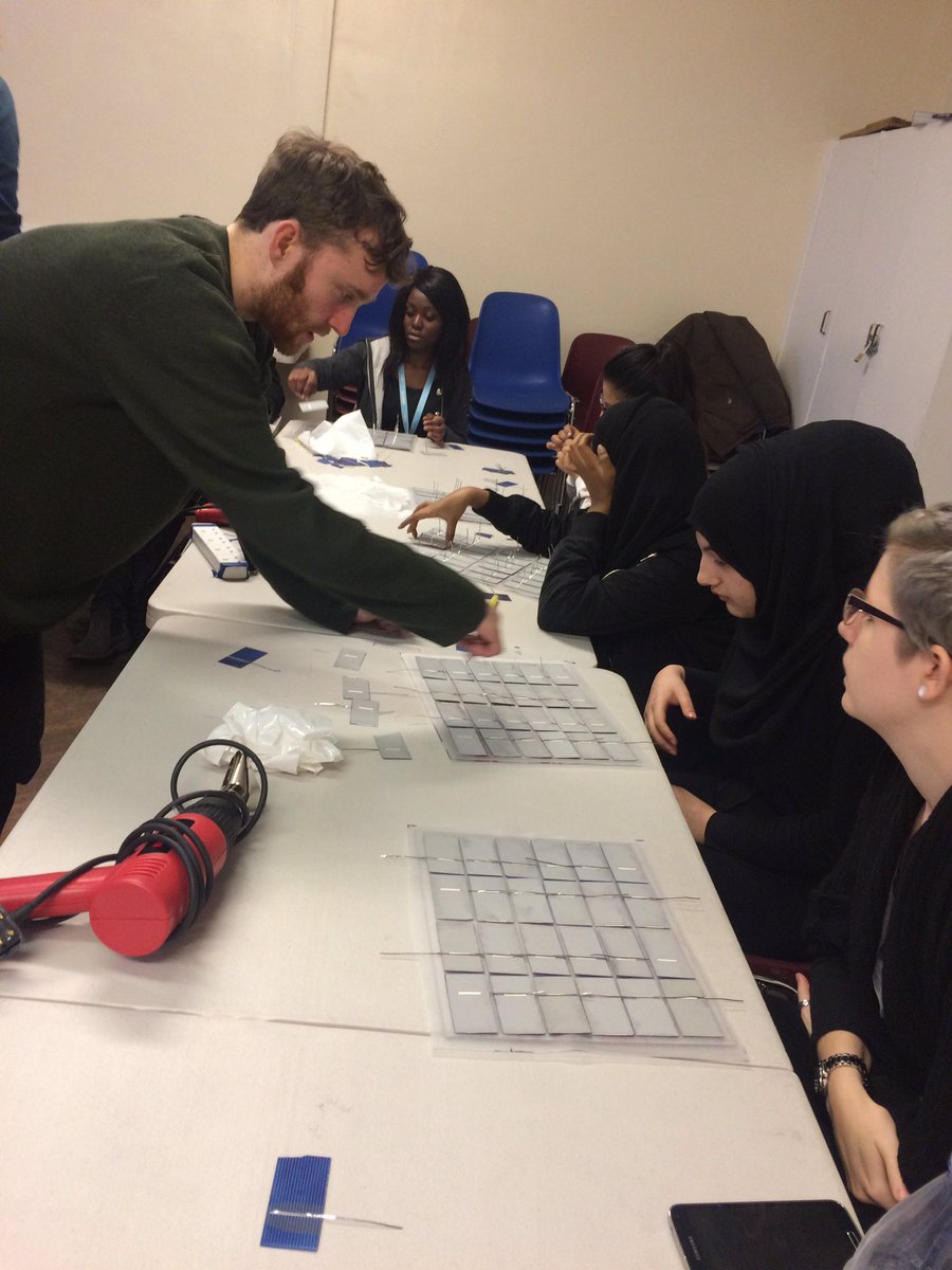 SelbyCentre's tweet photo. Our Solar Panel workshop with @Haringey6thForm is going well! #GreenEnergy #TrainingTheFuture #Haringey4020 https://t.co/NW4qZ3orYZ