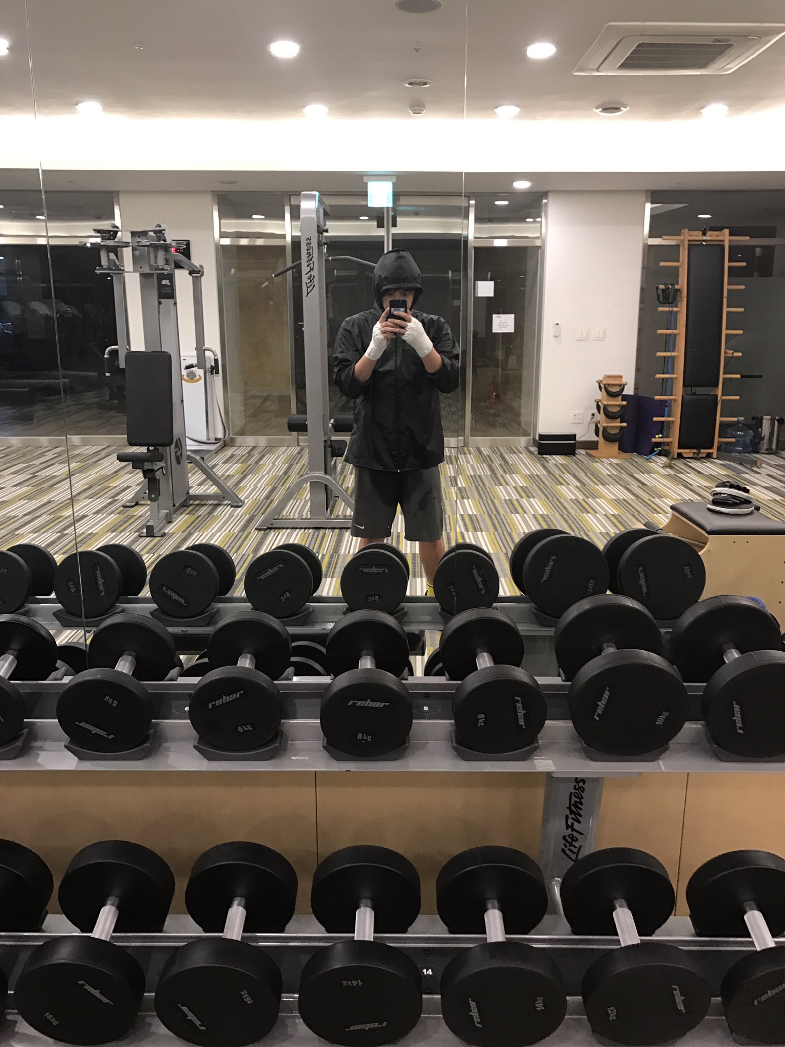 C1urHNnVIAEcH_s.jpg:large