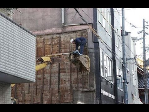 MJNSafetySigns's tweet image. Please do not try this ever?

#safetyfirst always