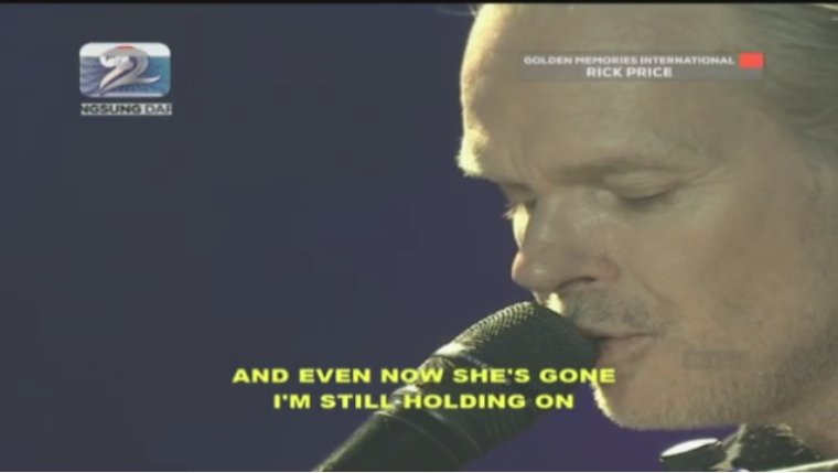 Indosiar's tweet photo. maybe my love will come back someday, only heaven knows. Siapa yang tadi baper waktu Rick Price nyanyi Heaven Knows. #GomesInternational https://t.co/F5t0PO5C6k