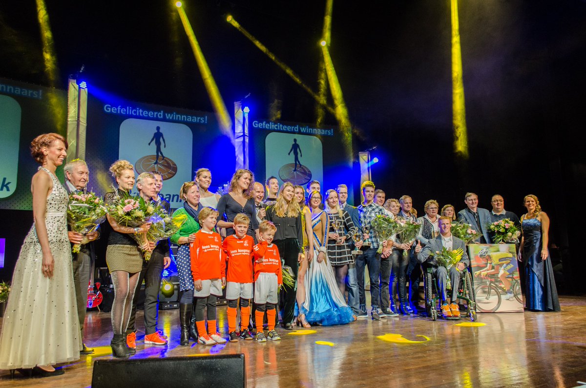 WFSportgala's tweet photo. Overzicht alle winnaars van Westfriese Sportverkiezing over sportjaar 2016 en diverse foto's. https://t.co/7ZpaZ4IGEF https://t.co/AOMvTUHvAs