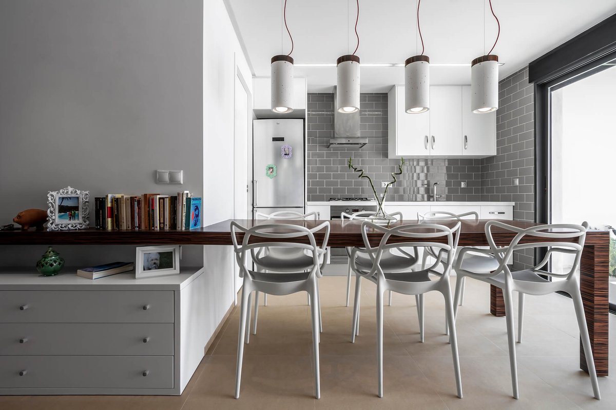 10Decoracion's tweet photo. #proyectos10 . Arrancamos el año con @selecta_home y la #reforma de esta casa en la playa de #denia ▶️ https://t.co/4wFyMFGUwc @jjuberias https://t.co/J7pOEZKh9u
