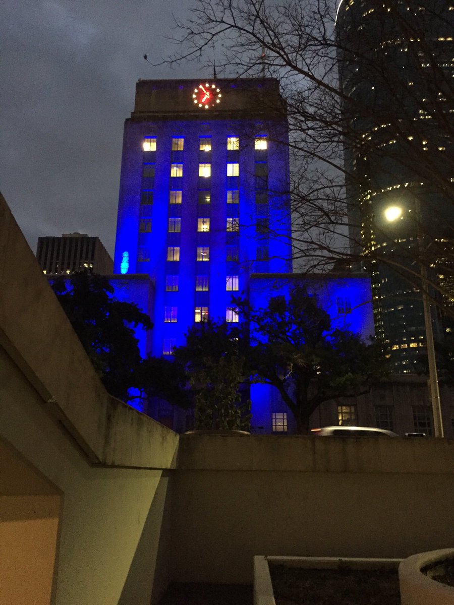 City Hall is blue for #LawEnforcementAppreciationDay