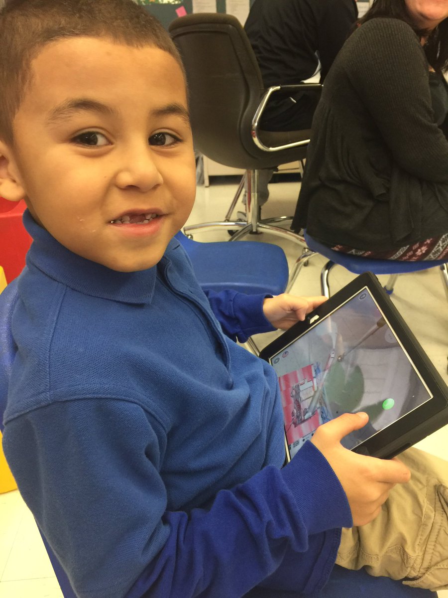 Langford_Sch's tweet image. Augmented reality practice @Langford_Sch #technologyclass #creativeminds