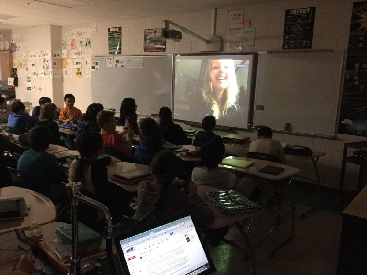 MrBenoScience's tweet image. Fantastic LIVE webcast with research ship in South Pacific. Science in action. Thank you #JoidesResolution #engage103