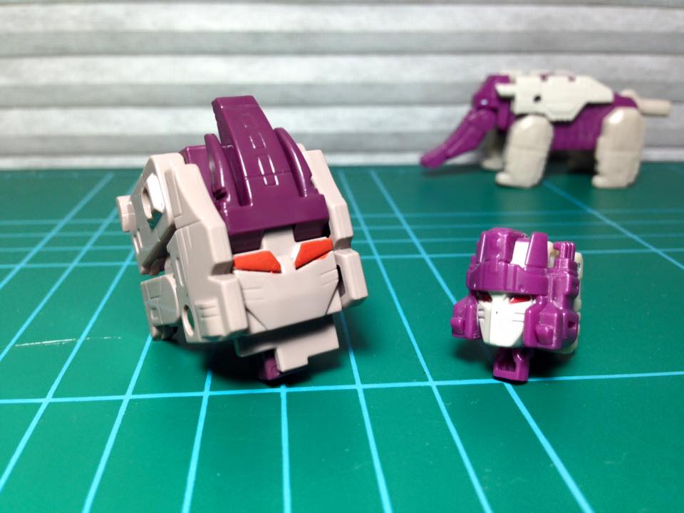Transformers News: Titans Return Shuffler in-hand pictures