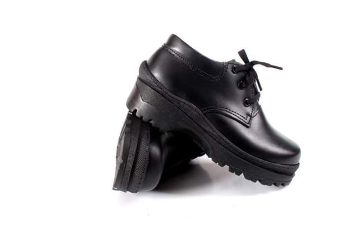 Genuine leather uppers n interior, soft and comfy foot pad, durable soles. All sizes available  place ur order call/text/whatapp 0725888644