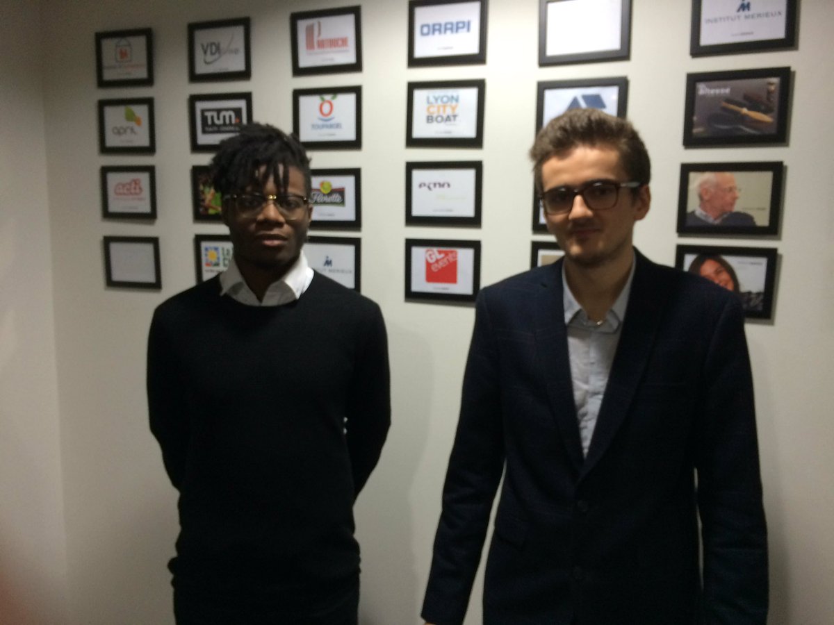JpVacher's tweet photo. Mathias #Marreau et Aurélien #Dadié de #Fruitivent s'apprêtent à enregistrer leur #CarteBlancheA sur @TLMLyon. A retrouver le 19/01 à 20:40 https://t.co/vT19KJ7919