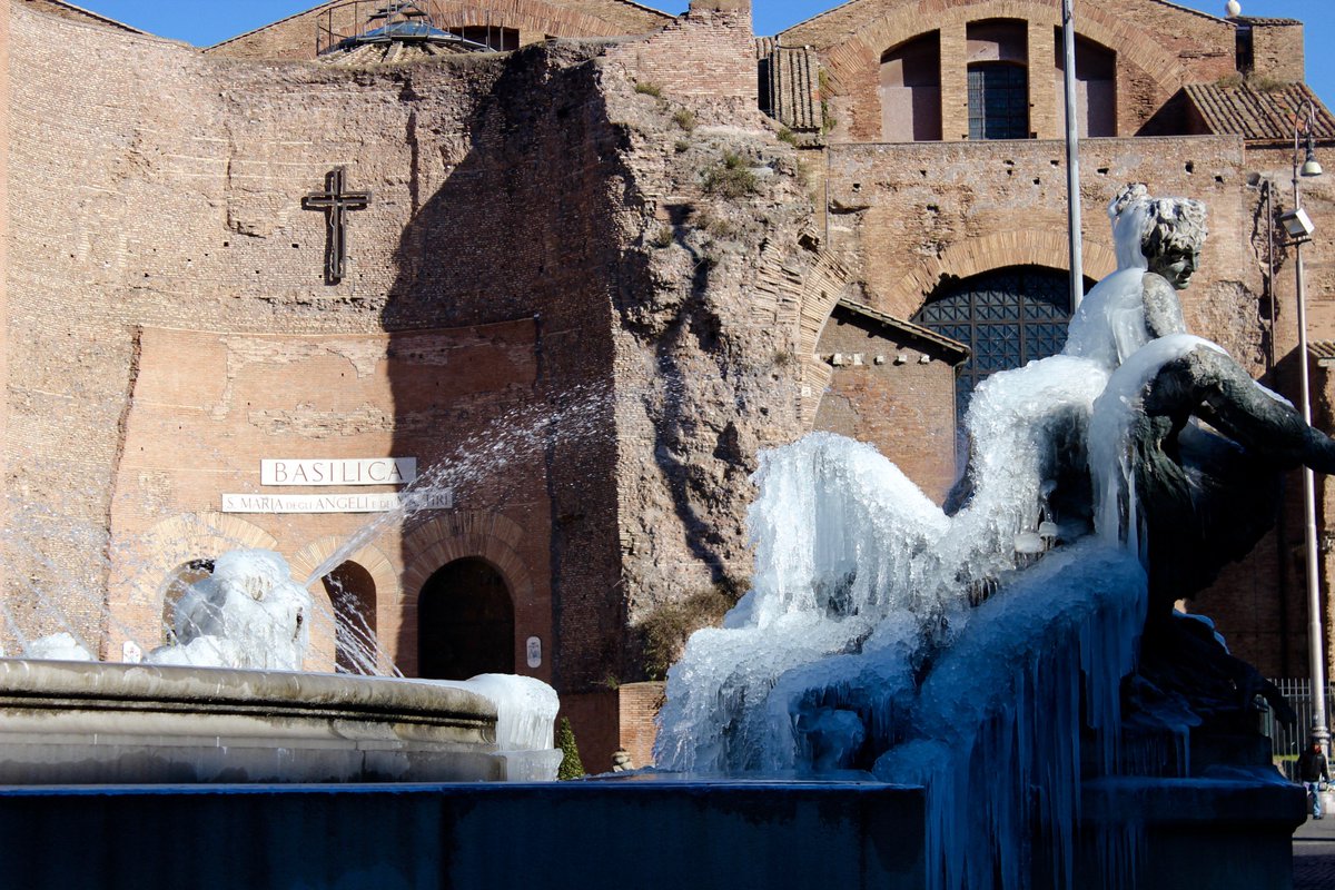 FlavorofItaly's tweet photo. Beginning to melt but still draped in ice; the beautiful Piazza della Repubblica fountain, Rome #italy🇮🇹 #fountainsofrome #rome #igersroma https://t.co/q84xPQoQuh