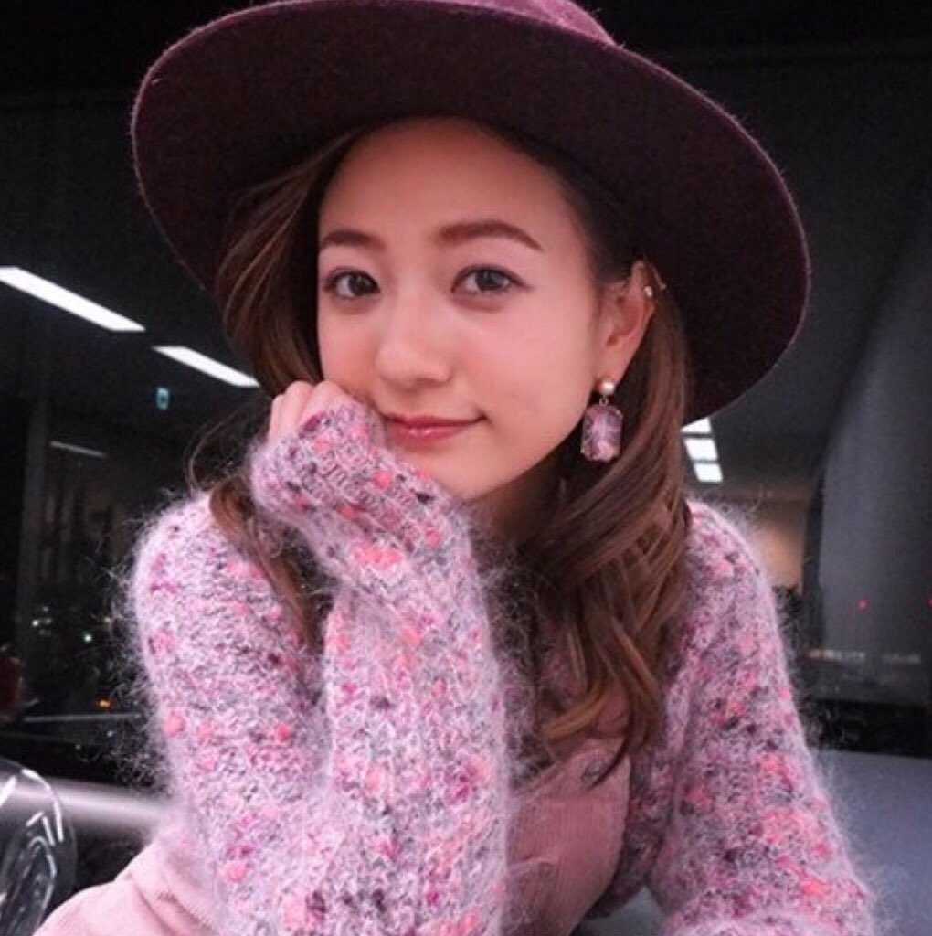 aaa_24mei's tweet photo. ちあちゃん❤️❤️❤️
Happy Birthday!!!!!
いつもちあちゃんに癒されてばっかです☺︎︎いつも画像を探してしまう👀💕
素敵な笑顔、素敵な歌声をありがとう💘🙏🏻
かわいいちあちゃんがだいすき💋
ずっとずっと、応援してます😊
#伊藤千晃誕生祭 https://t.co/gpi55P1k3L