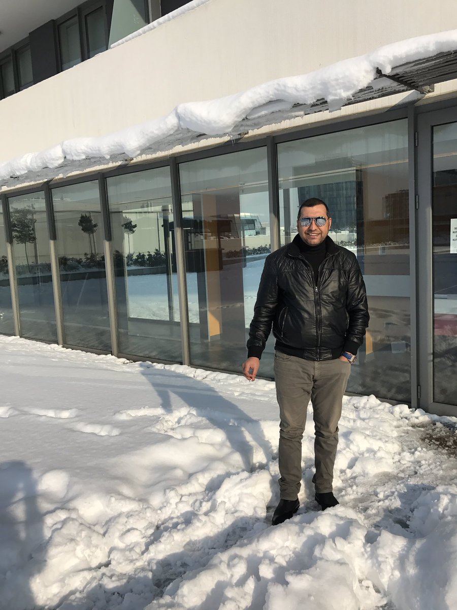 OrhanBakbak's tweet photo. Karlı ve soguk bir gün https://t.co/jq211EICqx