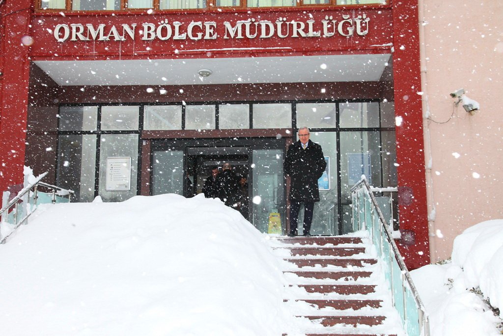 ogmistanbulobm's tweet photo. BÖLGE MÜDÜRLÜĞÜMÜZDEN KAR MANZARALARI
https://t.co/dq95qdeVGe https://t.co/EGl7bSb472