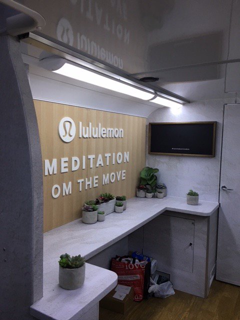 BeeandHive's tweet photo. #lululemonlondon Double decker Bus designed and produce by our good selves - Meditation Om the Move - now in around London. https://t.co/nYMRJX3M3v