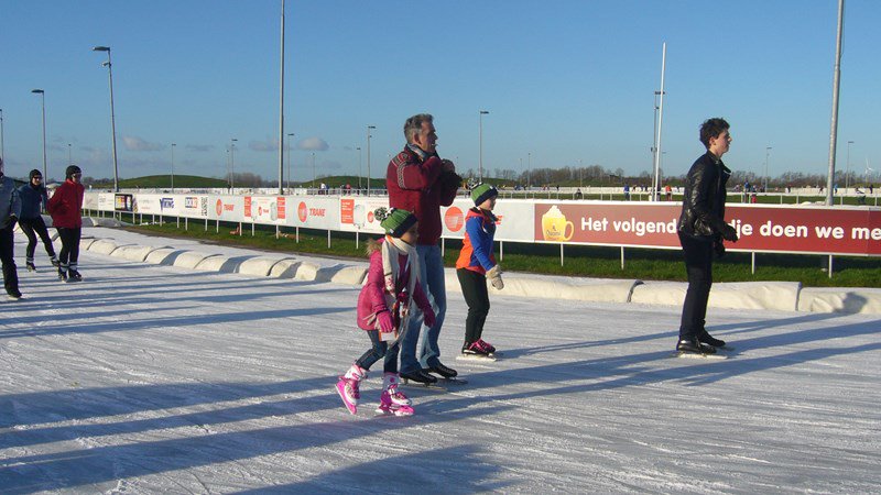 Zondag start de Alternatieve Elfstedentocht voor kinderen. Wil jij ook meedoen? Kijk dan op de site schaatsen.nl/branded-conten…
