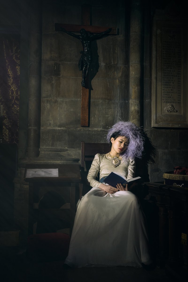 69drops_photos's tweet photo. Photoshoot in St Bartholomew Church in London for a photoshoot. One of the most beautiful churches in London! #fashion #editorial https://t.co/1ALCguRS3T