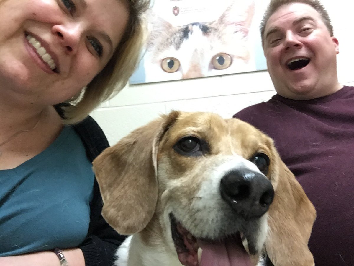 TaterBagle's tweet photo. I'm checking out the UW-Madison Veterinary School with Mom and Dad. https://t.co/s90grFg7l7