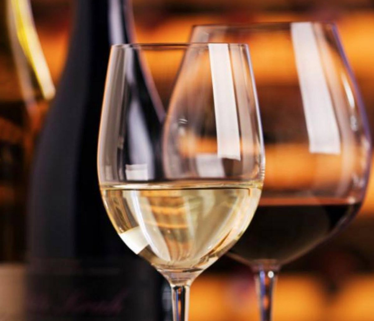 Wine Down with us tonight until closing time and enjoy 50% off all bottles of Wine #wine #winenot #mondays #mondayblues #dinnerdate #wine