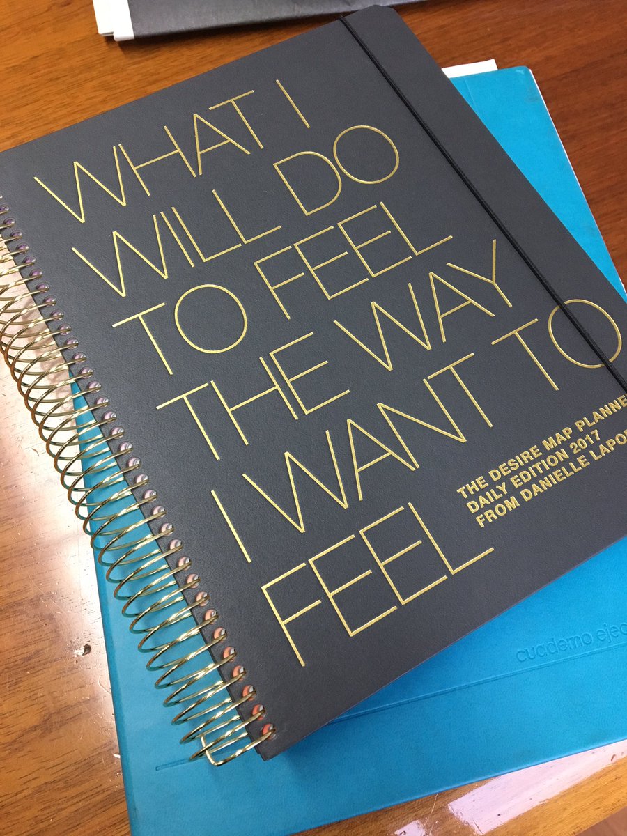 sed_vm's tweet photo. @DanielleLaPorte ready to start a new week!! https://t.co/xEQw0ihpg3