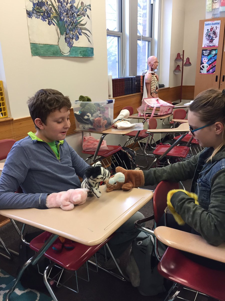 FranksEnglish's tweet photo. Inquiry inspires imagination #walkingdeadpuppetshow #craigmadeafriend @CPSSteamBus @PStieple https://t.co/snUPSfv3dJ