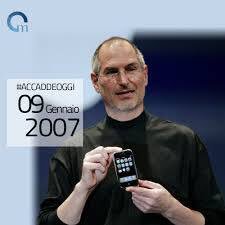 L'iPhone compie 10 anni: Tra gli elementi rivoluzionari vi era l'utilizzo dei servizi Cloud per tutti.#Skybackbone