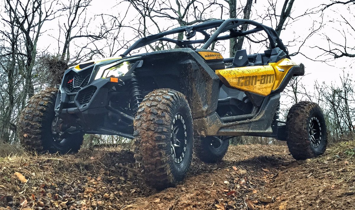 fishersoffroad's tweet image. Sedona 30&quot; Rock-A-Billy tires with Split 6 Beadlock wheels on my X3. Ready to ride!!! @WPS_Dist