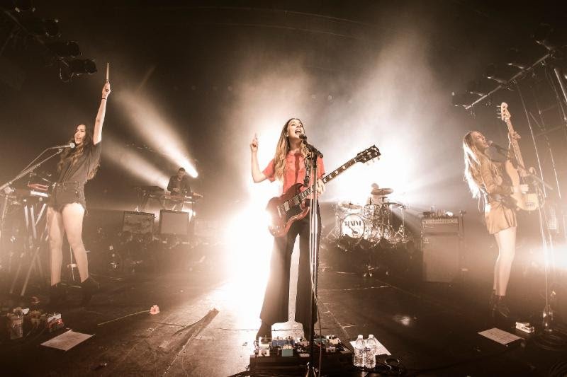 passtheauxco's tweet photo. No. 9 favorite show of 2016: @HAIMtheband at @FondaTheatre for @RBSoundSelect #30DaysInLA https://t.co/F4U4bZNRMd #bestmusicof2016 https://t.co/m6HufDJbIS