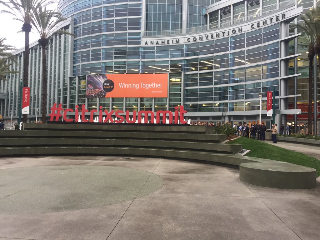 1300ITService's tweet photo. @citrix, #CitrixSummit, Dienst Consulting in Anaheim for Citrix Summit '17 https://t.co/e1WQbUzRFt
