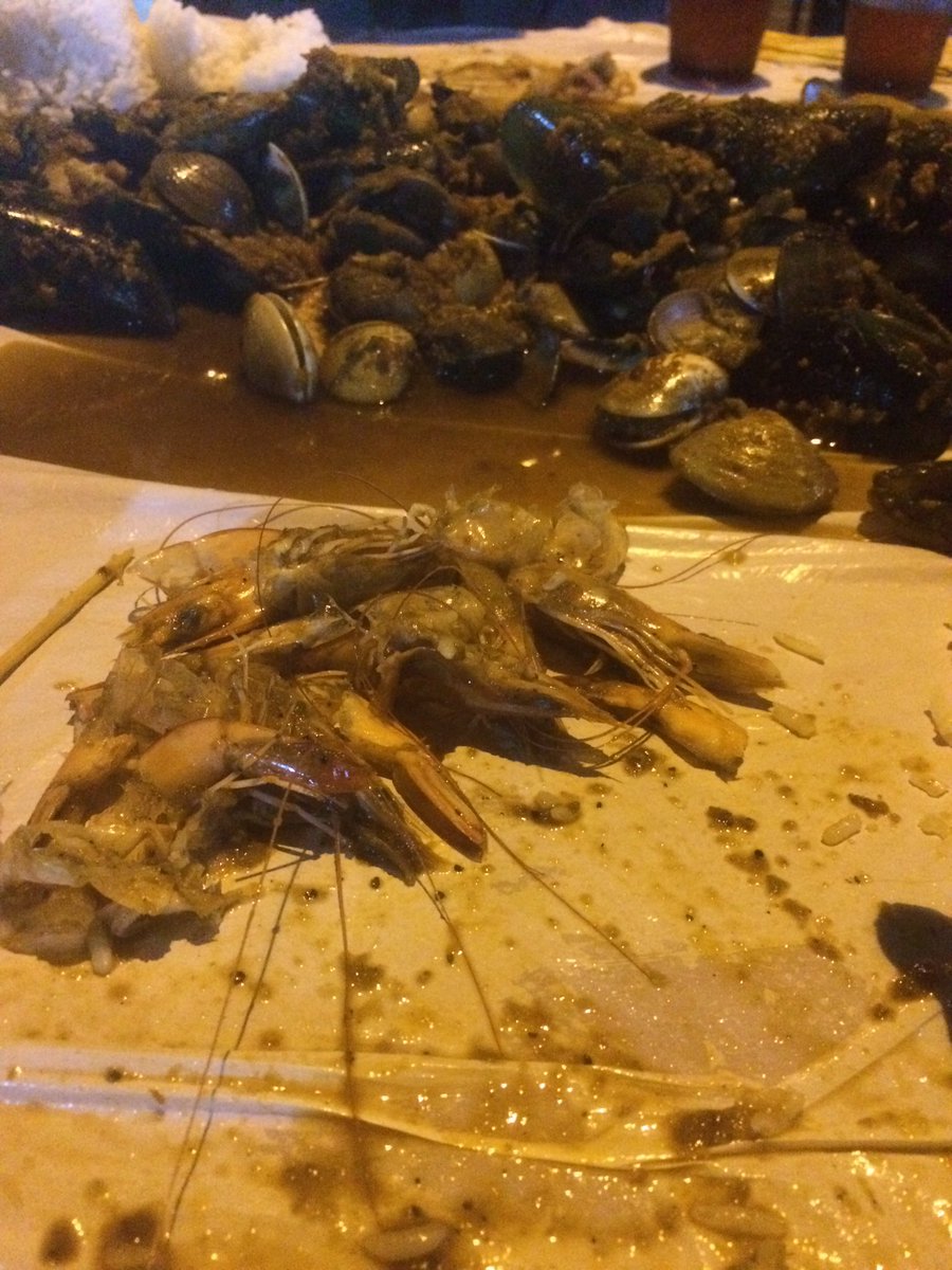 faezahana's tweet photo. Done shell out with them. ๐๐ thanks adik2 angah sekalian #resdungvsseafood ๐๐ #shelloutlah https://t.co/P0Rna3MMsF