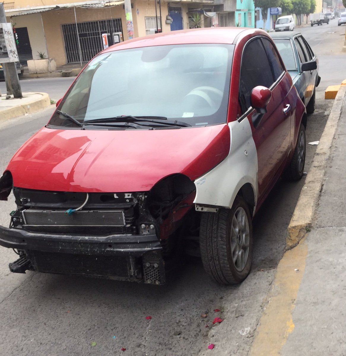 NezaSinCaciques's tweet photo. Entre gandallas y falta de gobierno, asi amanece NEZA @ENMINEZA @neza_denuncia @PoderAG_Neza @GrilloMicro @NezaPRD @GobNeza @edomex https://t.co/rA3dhaH1lt