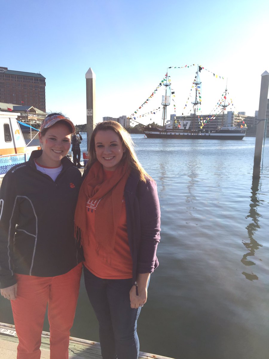 cu_efox's tweet image. Natty bound baby #GoTigers #Tampa #9hourdrive #2hotels #1experience