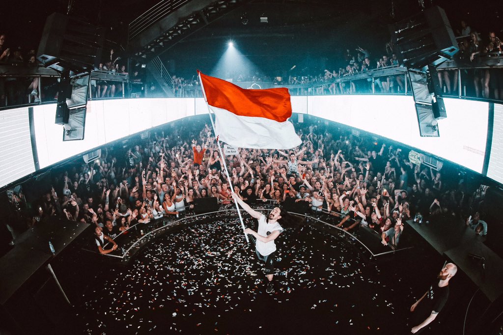 A Sunday night in Bali https://t.co/yDi6d9wjhk