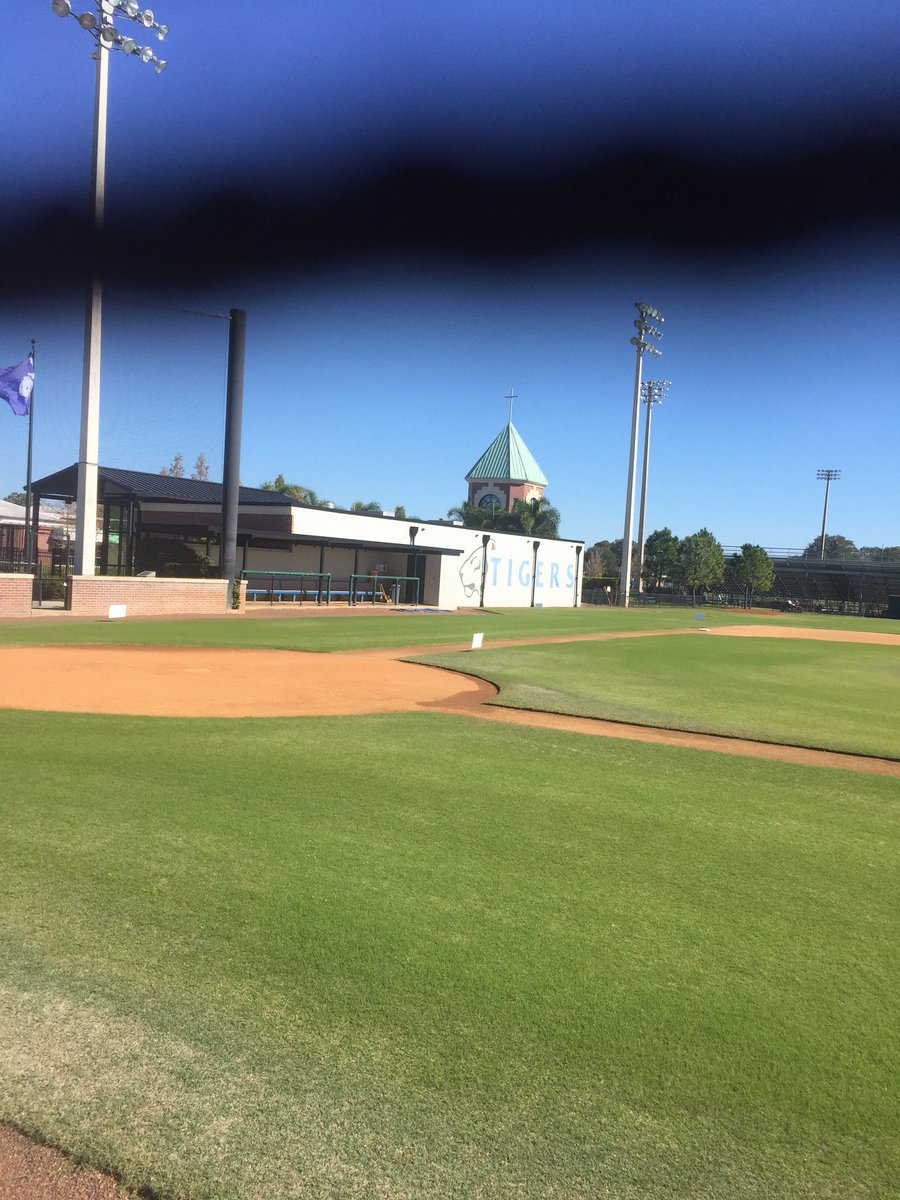toreypryor's tweet photo. Alma Mater of the greatest hitter in college baseball history, #DaveMagadan.
#JesuitHS 
#RollTide https://t.co/zFYkjFwvYX