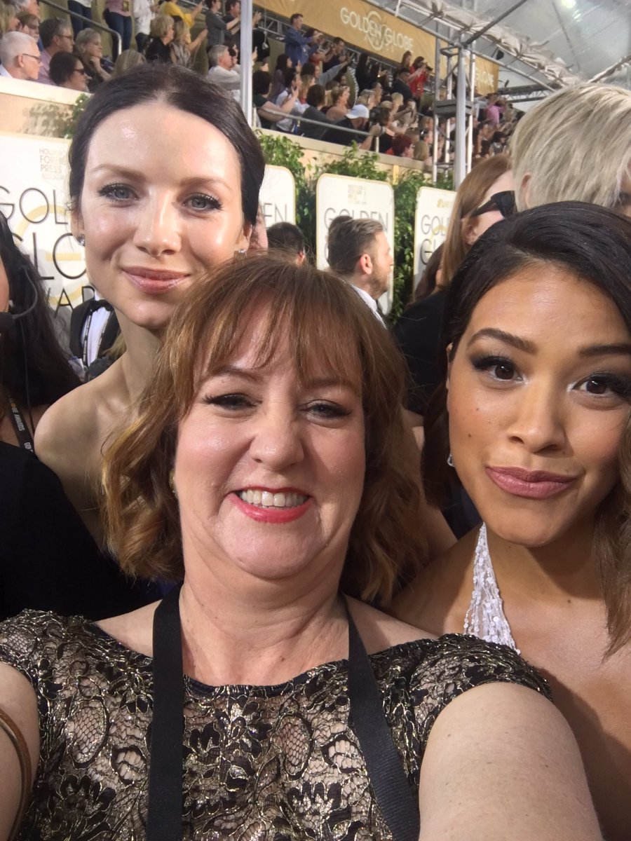 SamCaitLife's tweet image. 3 *NEW* HQ/Untagged Pics of Cait (thx @FarFarAwaySite)  &amp;amp; 1 media pic of Cat at the Golden Globes added to the post! samcaitlife.wordpress.com/2017/01/09/cai…