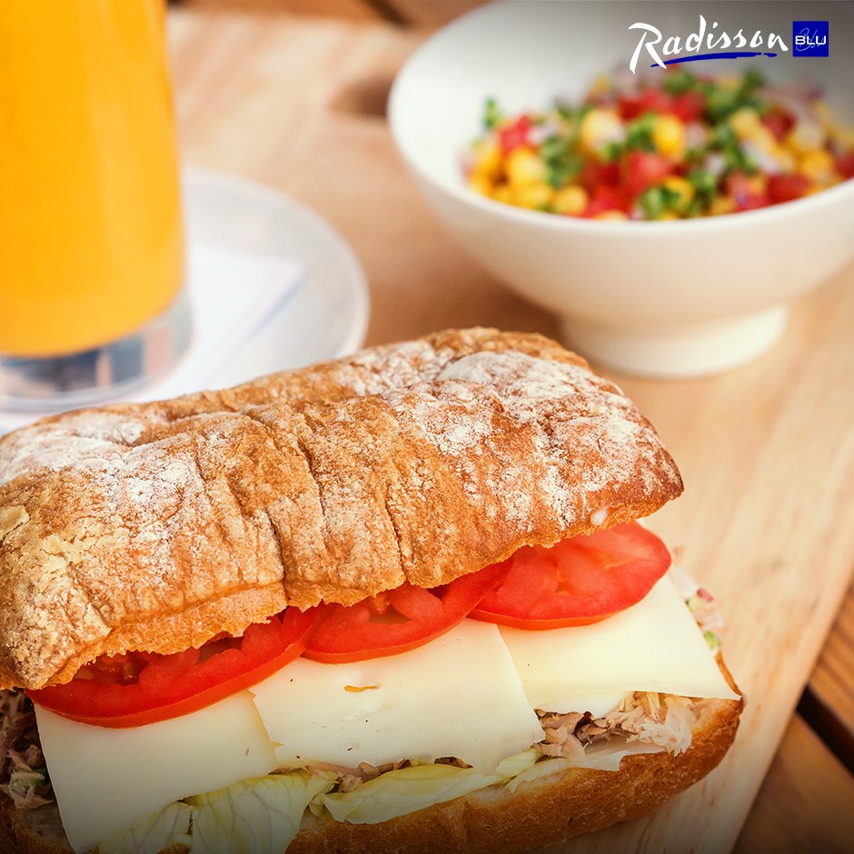 Enjoy the freshly baked bread straight from the oven.
#RadissonBlu #RadissonBluCairoHeliopolis #Hotel #Cairo #Heliopolis https://t.co/XEc6ng6ryz