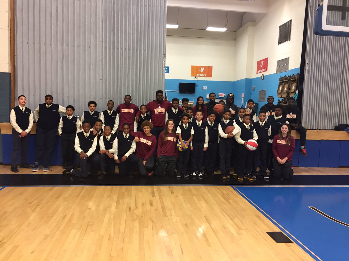 nativity_school's tweet photo. Big Thanks to the @GoCPCKnights Men's and Women's basketball teams for talking with our students about the importance of academics!!! https://t.co/wzITKFfiEQ