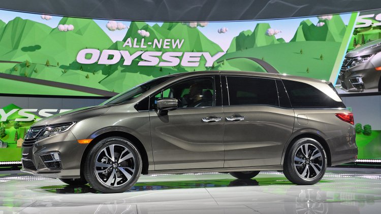 BarrieHonda's tweet photo. The 2018 Honda Odyssey is your connected daycare suite on wheels. https://t.co/eENejrAcd4 https://t.co/vB6dGaFV1O