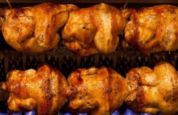 OldeSam's tweet image. $8.99 rotisserie chicken tomorrow with mashed potatoes and veggies in a roll. Limited supply don't miss out. samshamburgers.com