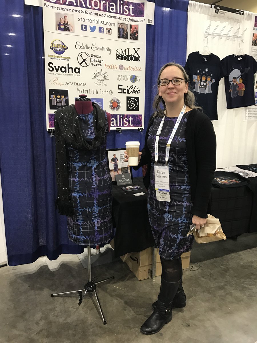 startorialist's tweet photo. #AAS229 #astrofashion #inthewild
@KarenLMasters making waves and matching our booth in @ShenovaFashion's gravitational waves @ligo dress. https://t.co/wEX4IDOQSe