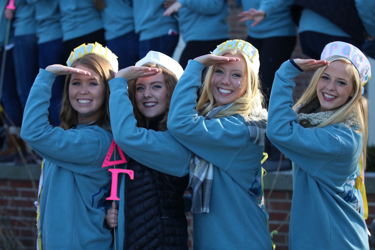 butleru's tweet photo. Congratulations to all those who participated in formal recruitment this year. Looked like a fun one. #BUFR2017
πΈ: @JJLII30 https://t.co/PluFC8MZti