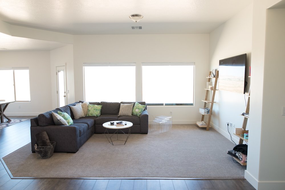 HomeBeautifully's tweet photo. #Aspyn’s Living Room Makeover #Reveal!

https://t.co/yhxJoVxaMi https://t.co/jS49B4DPR6