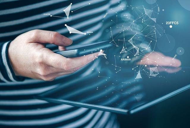 mihir_m_patel's tweet image. #CloudComputing #TrendsIn2017 bit.ly/2iVXo5m