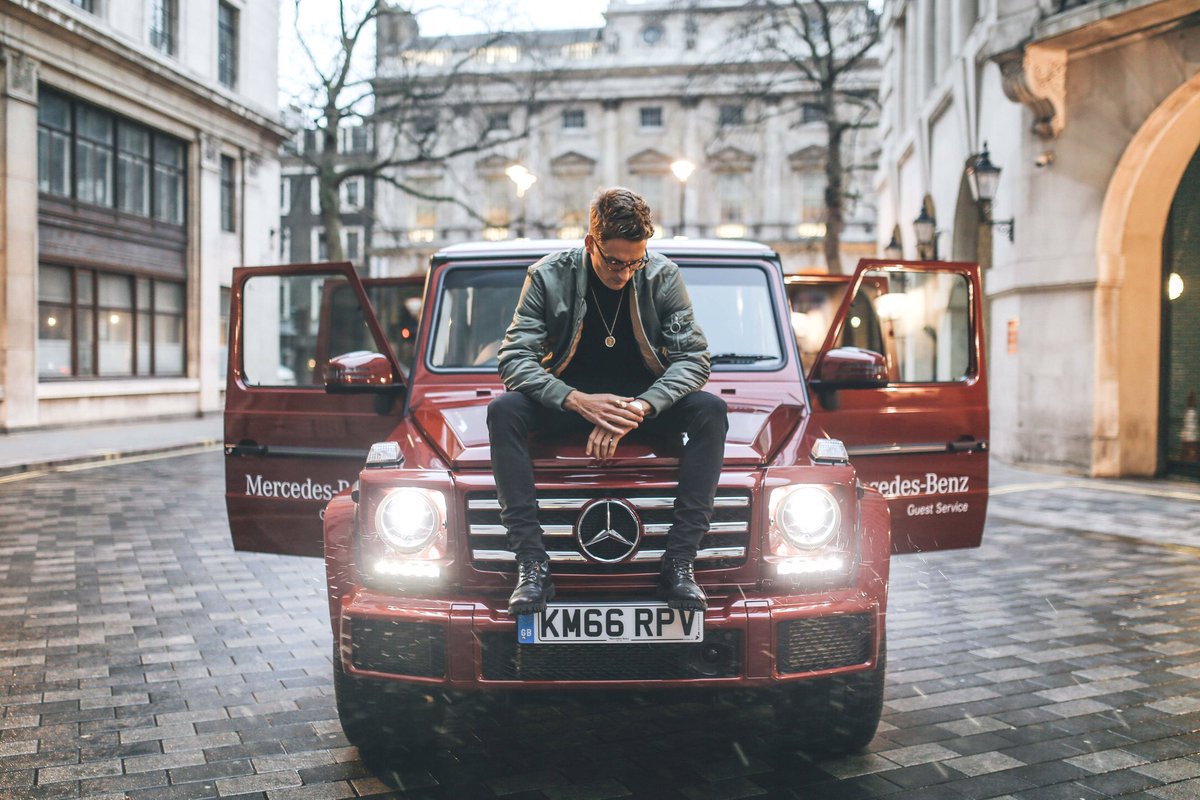 oliverproudlock's tweet image. What an amazing few days celebrating men's AW17 collections. Massive thanks to @MercedesBenzUK for making it even better with the G WAG. 👊🏼