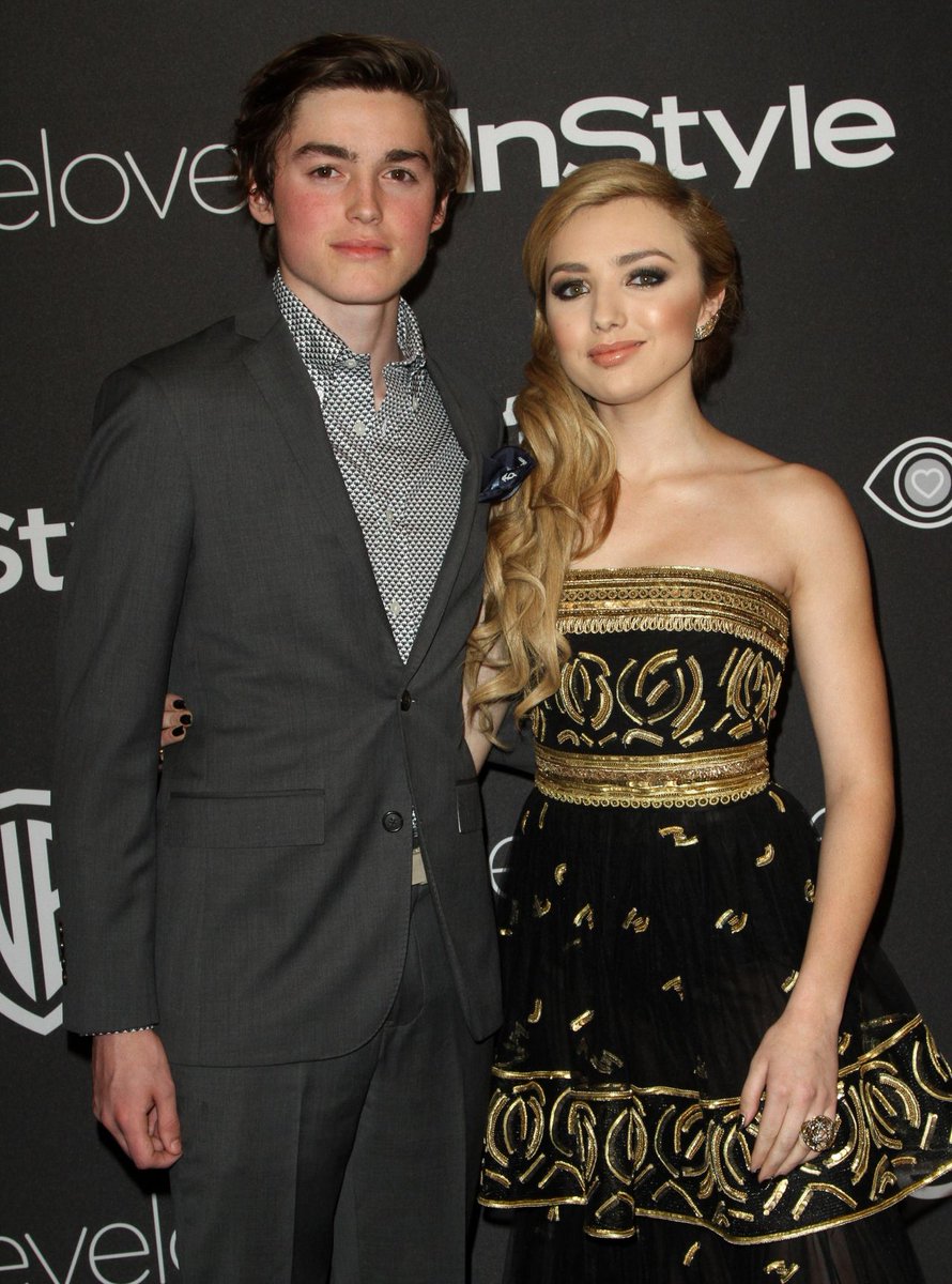 peytonfan980's tweet photo. @PeytonList @spencerlist You both looked amazing and I liked all the fun you had at party too.  You both win best dressed again https://t.co/2AObeKkTT0