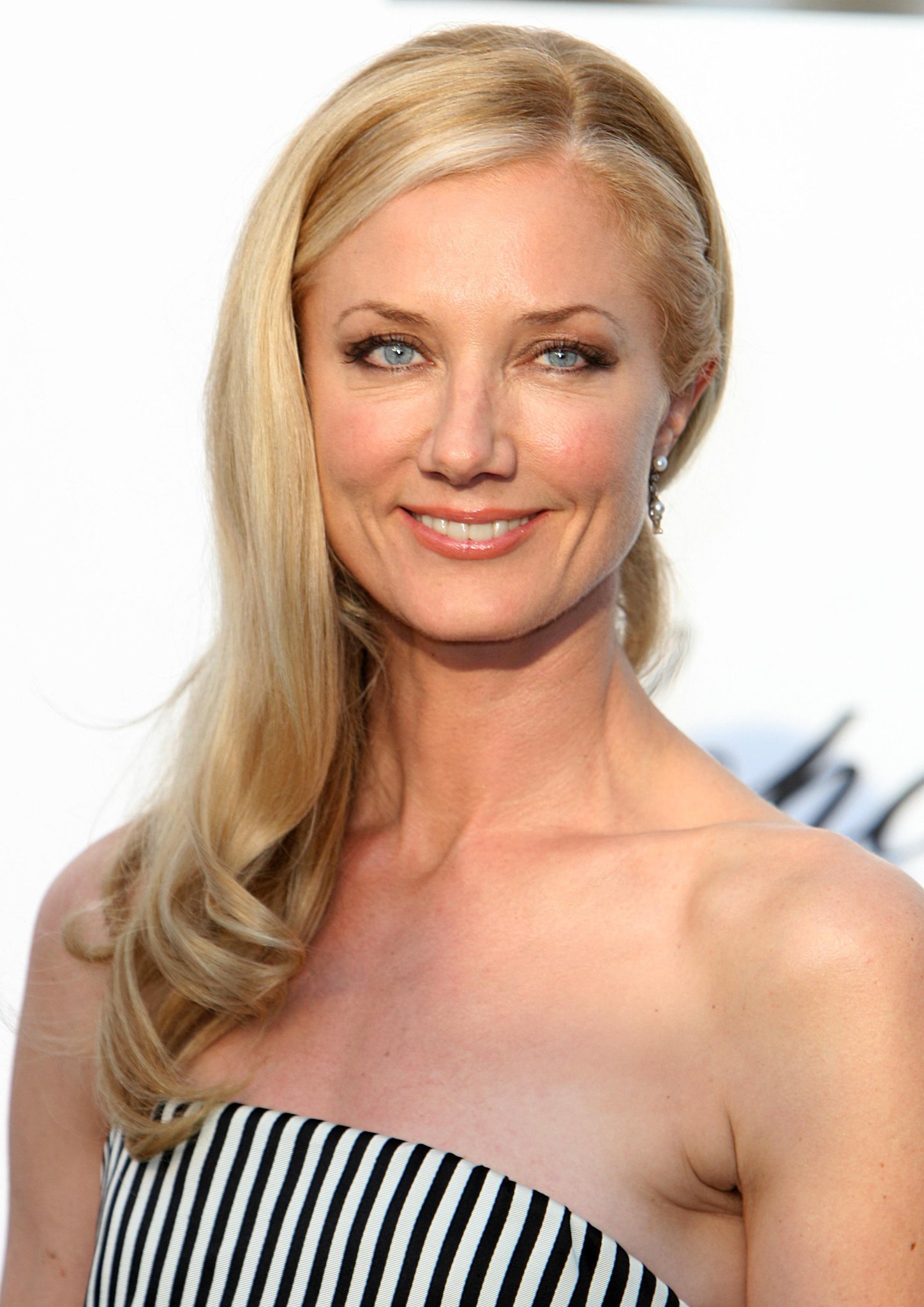 FELIZ CUMPLEAÑOS, JOELY RICHARDSON! / HAPPY BIRTHDAY, JOELY RICHARDSON! (52) 