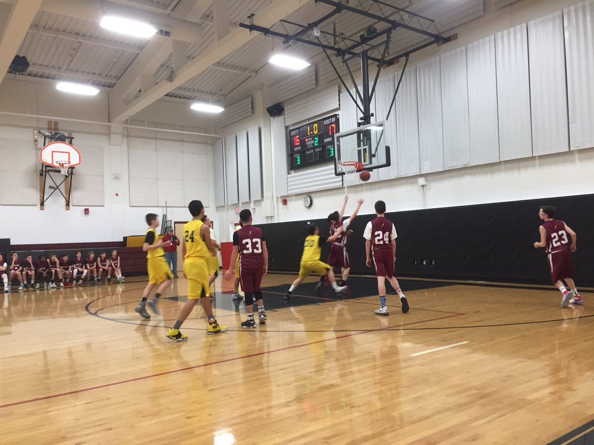 AmityMSBethany's tweet photo. Great game with boys playing North Haven! #amityreg5 https://t.co/BEnDXXkEfZ