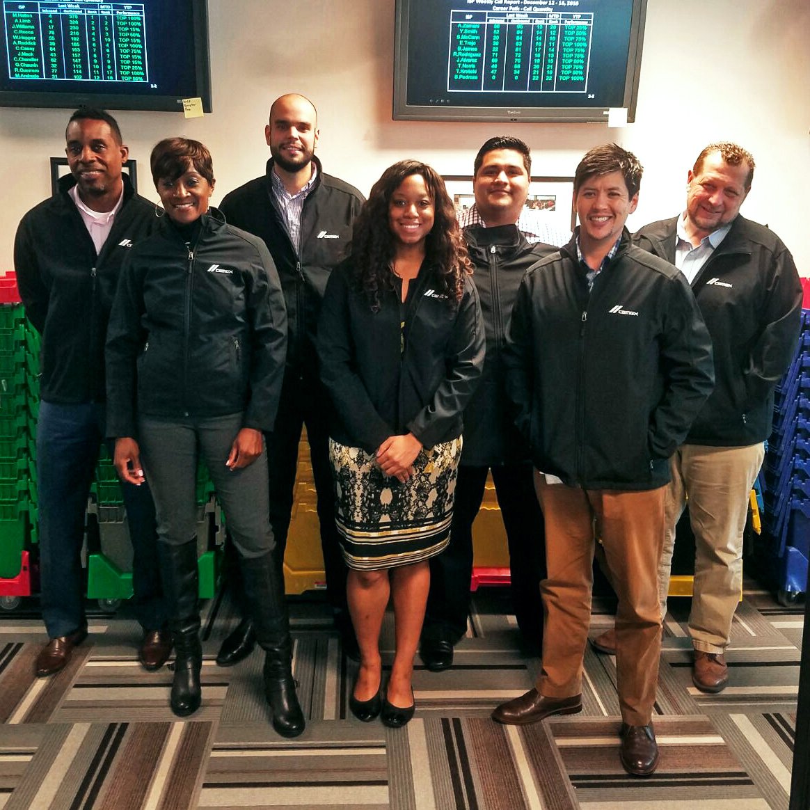 CXperienceUSA's tweet photo. Our #OutboundCampaigns Call Review Competition #winners look sharp in their new #CEMEX jackets! Way to go, Team 2! #SalesChamps https://t.co/8WeUXSrjbc