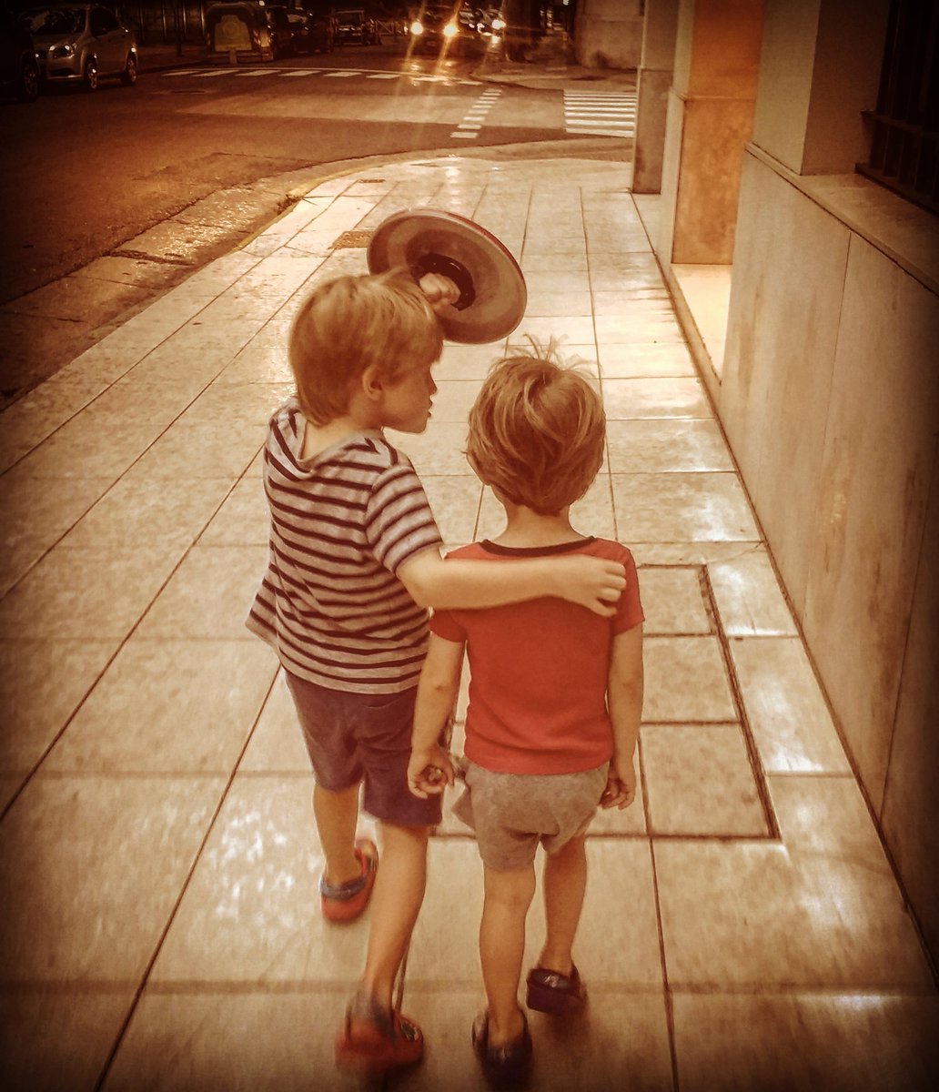 guidonetti's tweet image. #RainShield