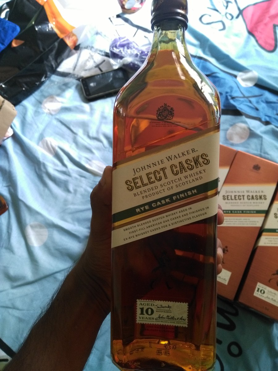 vicloudtech's tweet photo. jhonnie walker selected casks series Rye ,#jhonnieWalker #Whisky #ryeCask #selectCasks #JH https://t.co/dYS0Iw3vUP
