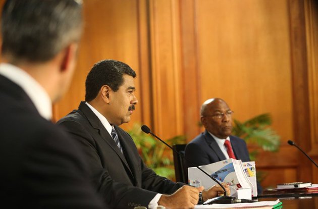 <a href="/NicolasMaduro/">Nicolás Maduro</a> "El 2017 será el año del surgimiento de un nuevo sistema económico integrado"