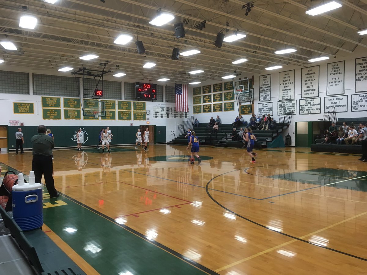 A close one here at home with the girls <a href="/HamiltoncsS/">HamiltonCS Sports</a> tied with <a href="/MountMarkhamCSD/">mmcsd</a> just after half.